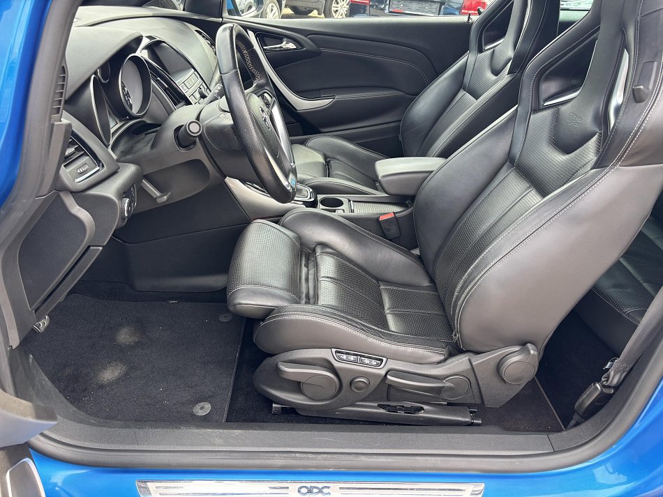 Opel Astra 2.0T OPC