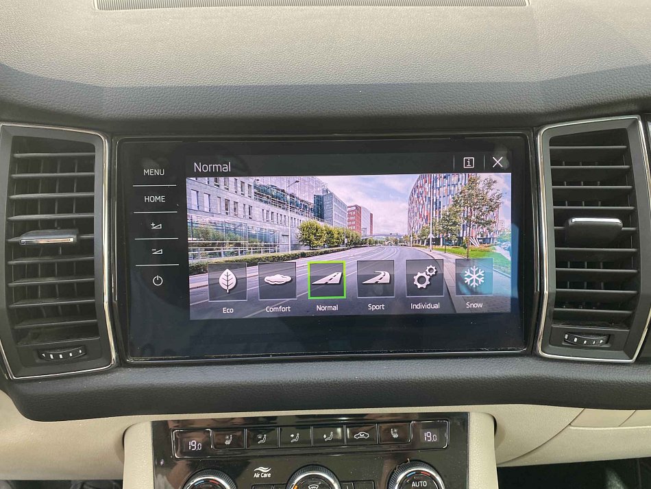 Škoda Kodiaq 2.0 TDi Style 4x4, 7míst