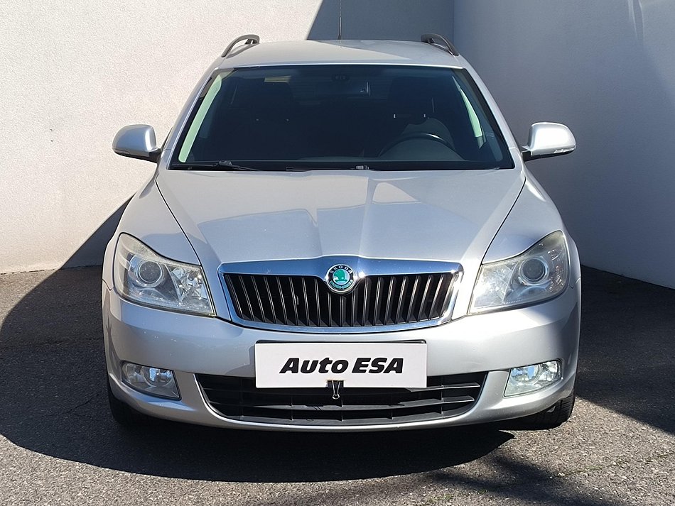 Škoda Octavia II 1.6TDi Elegance
