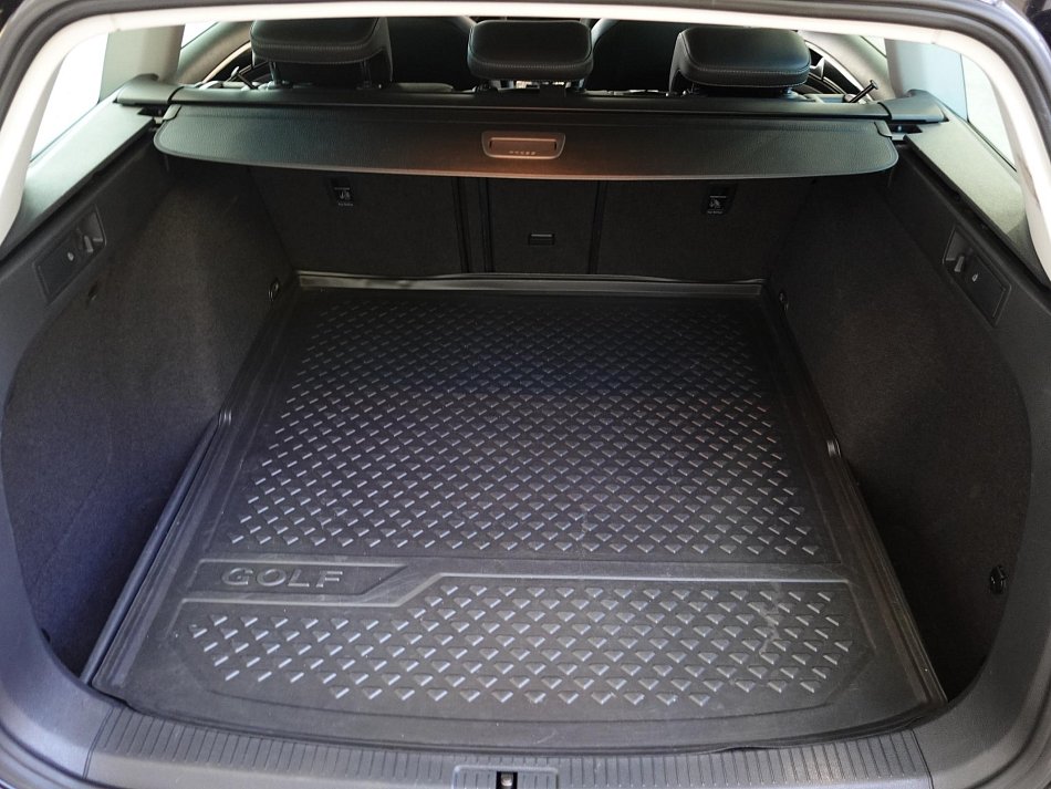 Volkswagen Golf 2.0 TDi Highline