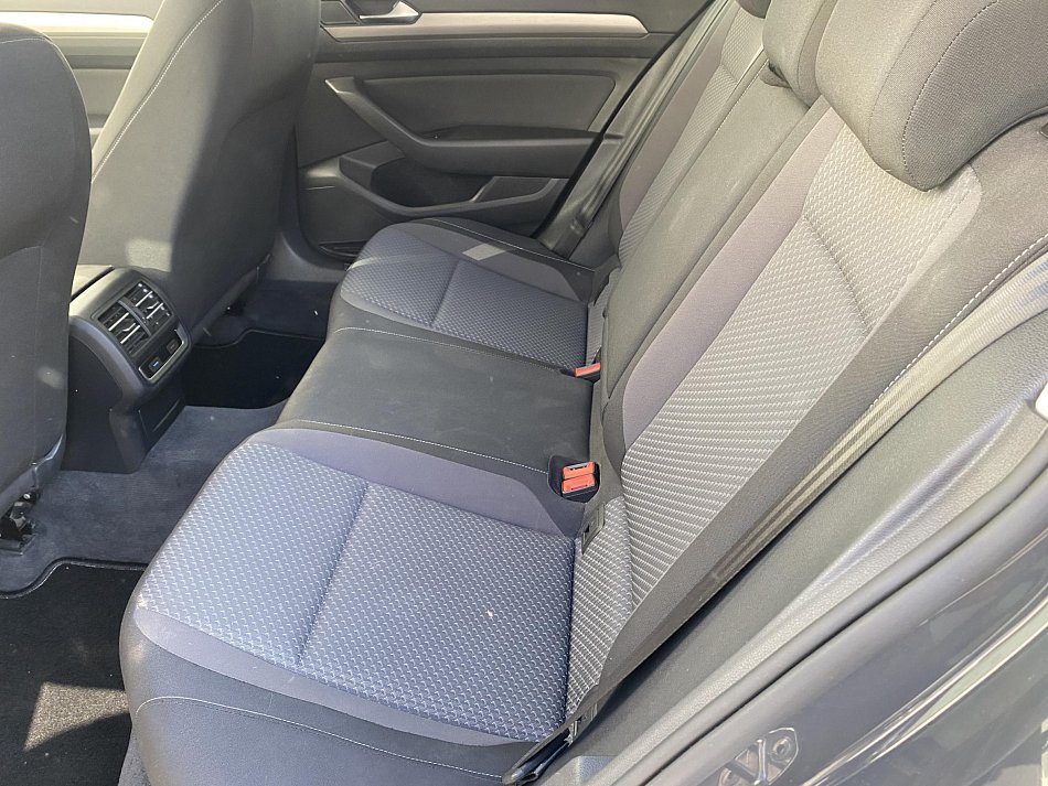 Volkswagen Passat 2.0TDi 