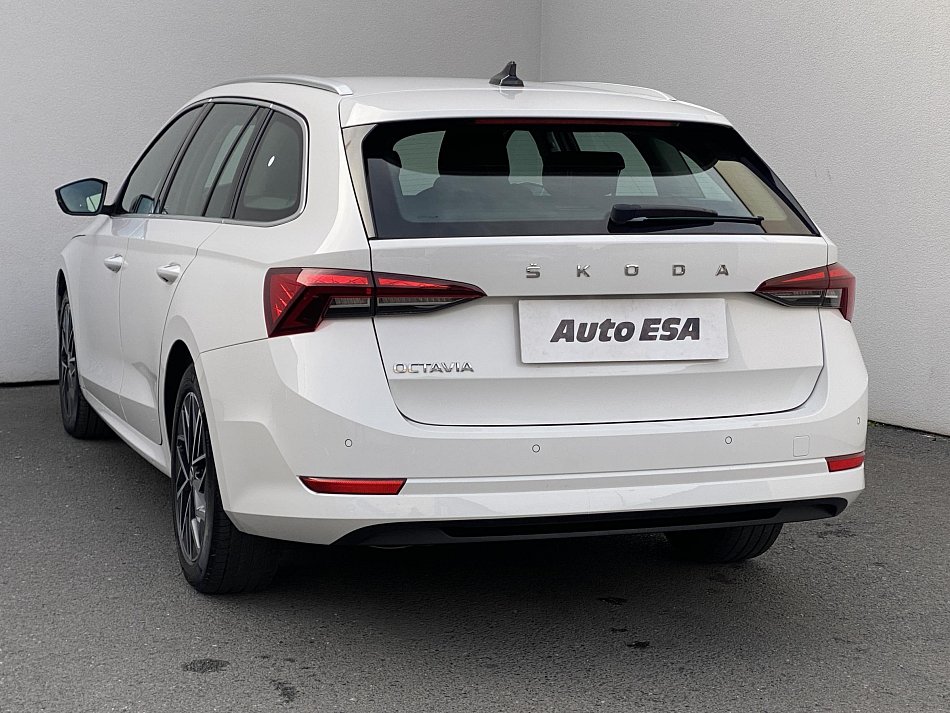 Škoda Octavia IV 1.5 TSi Style