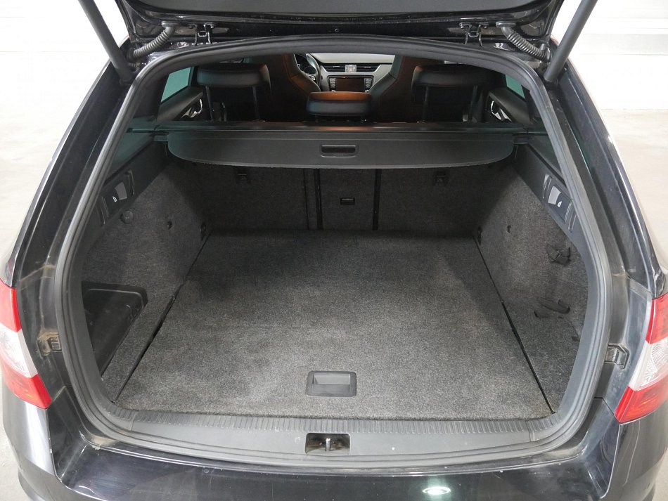 Škoda Octavia III 2.0 TDi RS