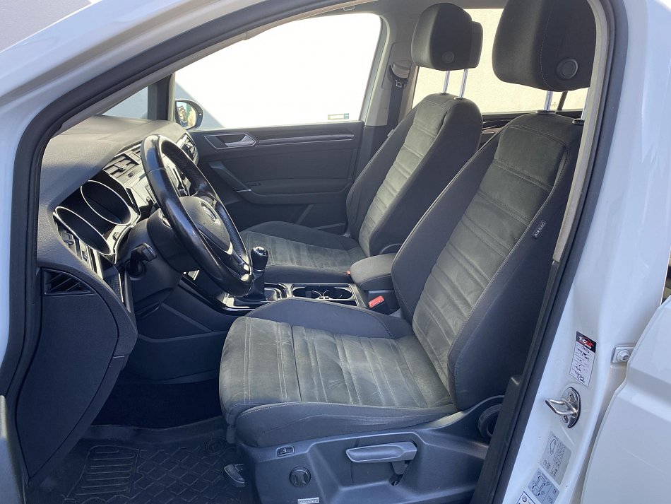 Volkswagen Touran 2.0TDi  7míst