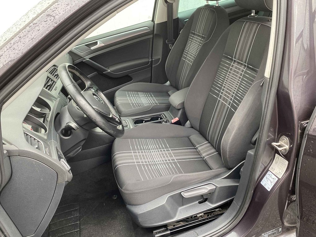 Volkswagen Golf 1.2 TSi Lounge