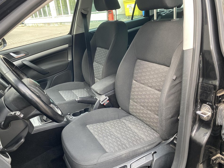 Škoda Octavia II 1.6 TDi Ambition