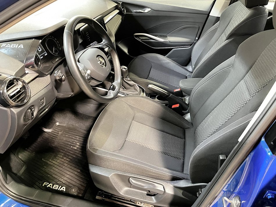 Škoda Fabia IV. 1.0i 