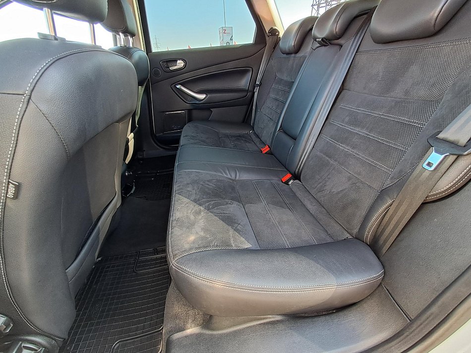 Ford Mondeo 2.0 TDi 