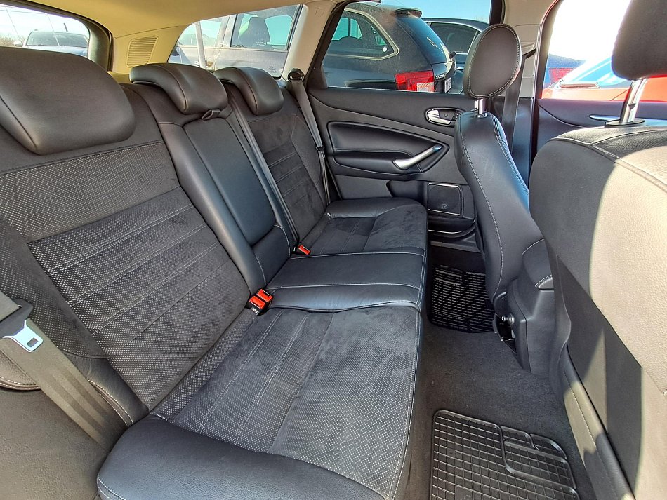 Ford Mondeo 2.0 TDi 