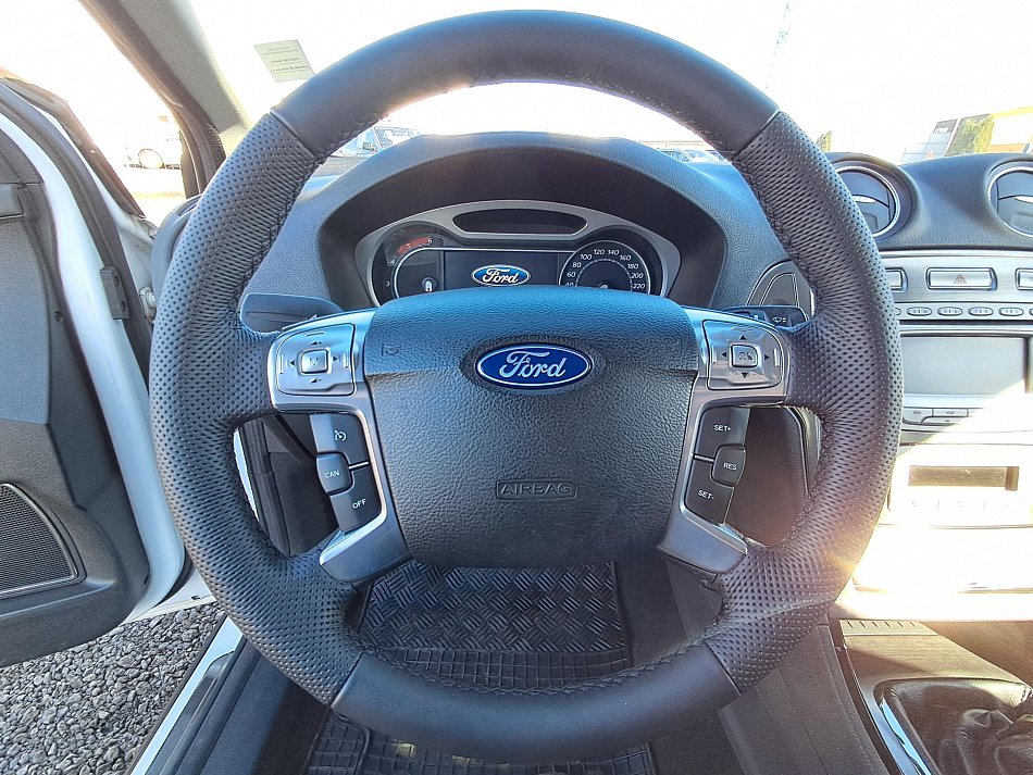 Ford Mondeo 2.0 TDi 
