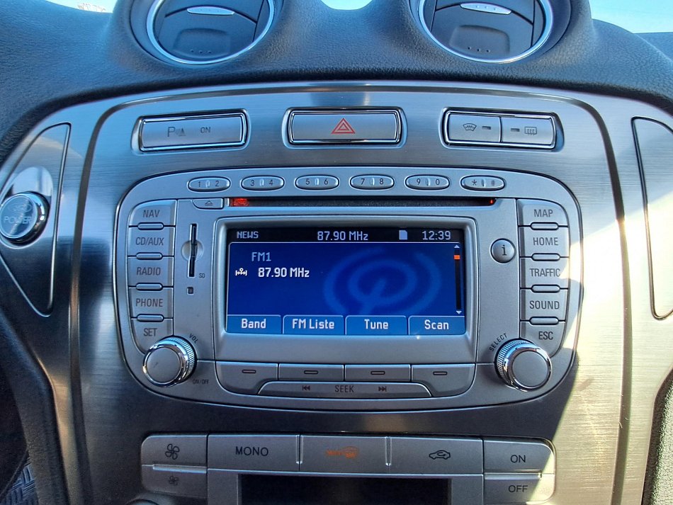 Ford Mondeo 2.0 TDi 