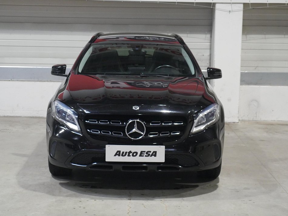 Mercedes-Benz GLA 2.2d  GLA200d