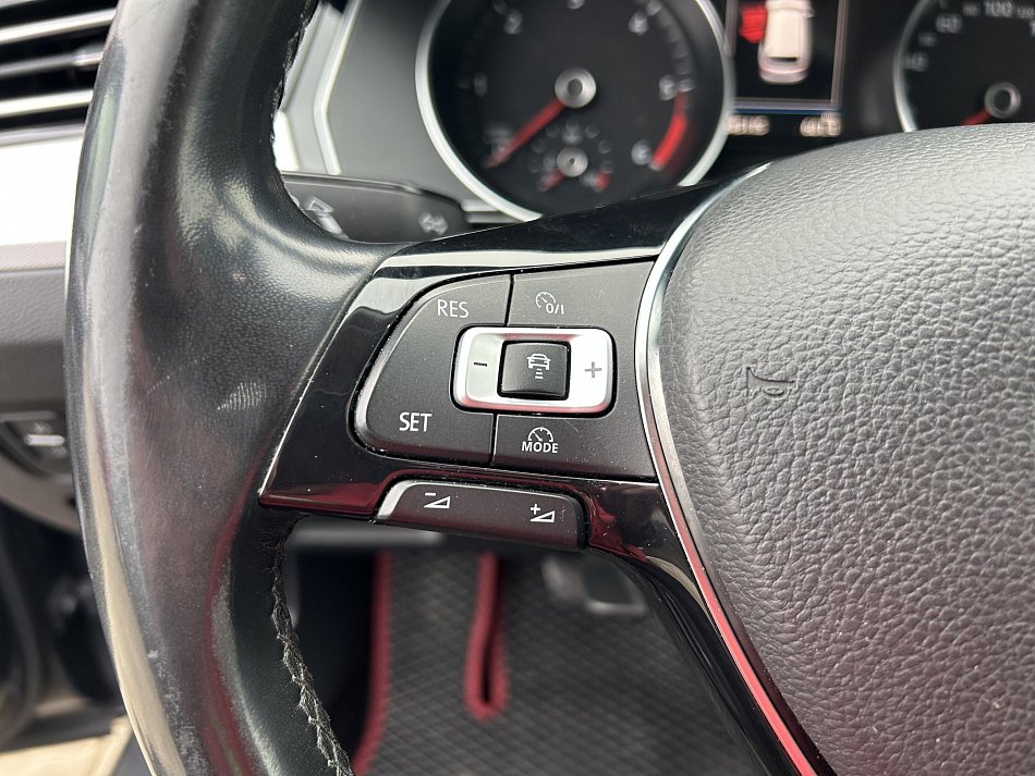 Volkswagen Passat 2.0TDi  4x4