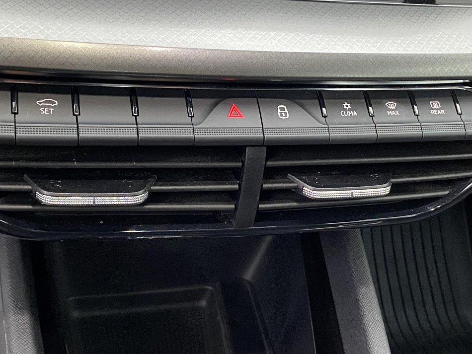 Škoda Octavia IV 1.0 TSi Ambition e-TEC