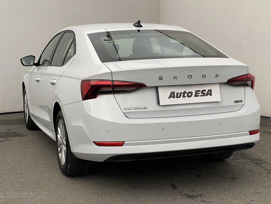 Škoda Octavia IV 1.0 TSi Ambition e-TEC