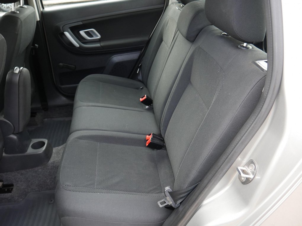 Škoda Fabia II 1.2 12V 