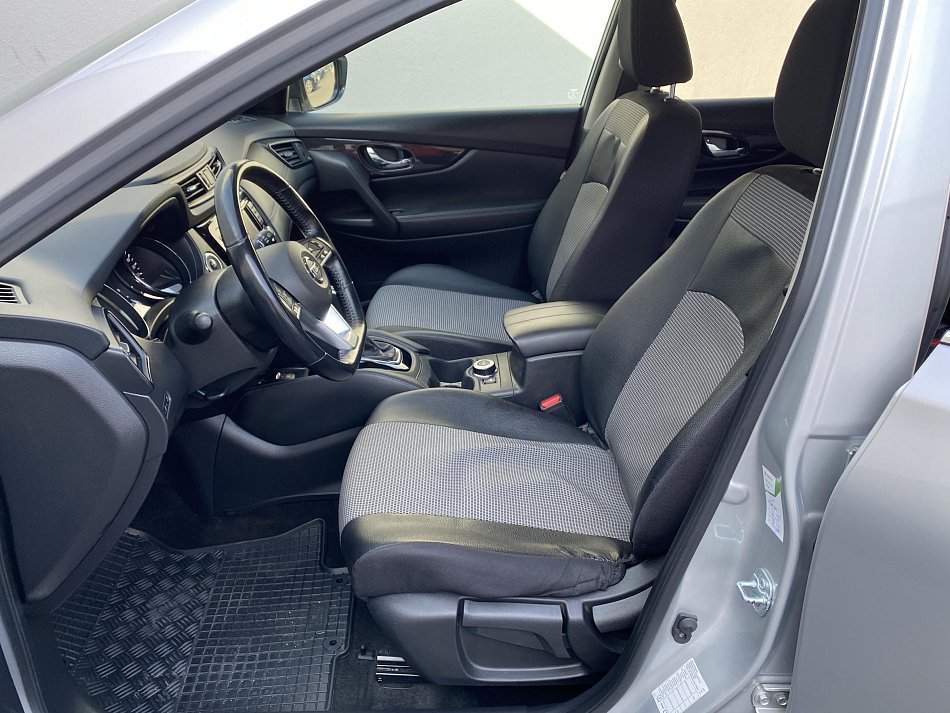 Nissan X-Trail 2.0 D  4x4