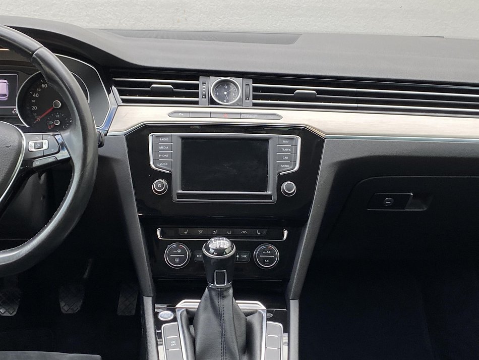 Volkswagen Passat 2.0 TDi Highline