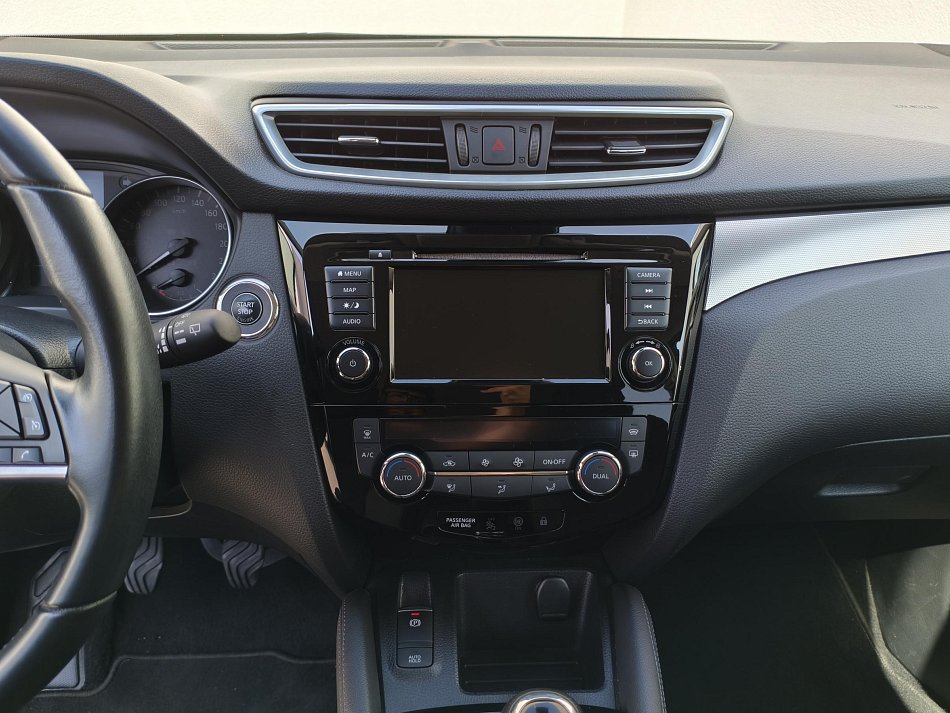 Nissan Qashqai 1.3 DiG-T Connect