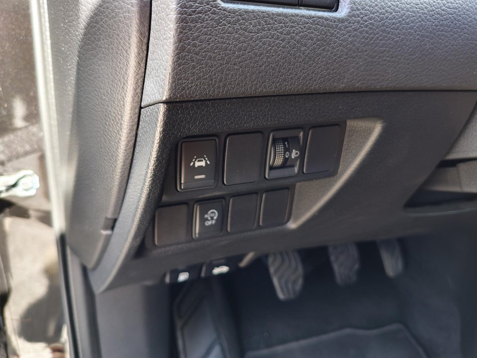 Nissan Qashqai 1.3 DiG-T Connect
