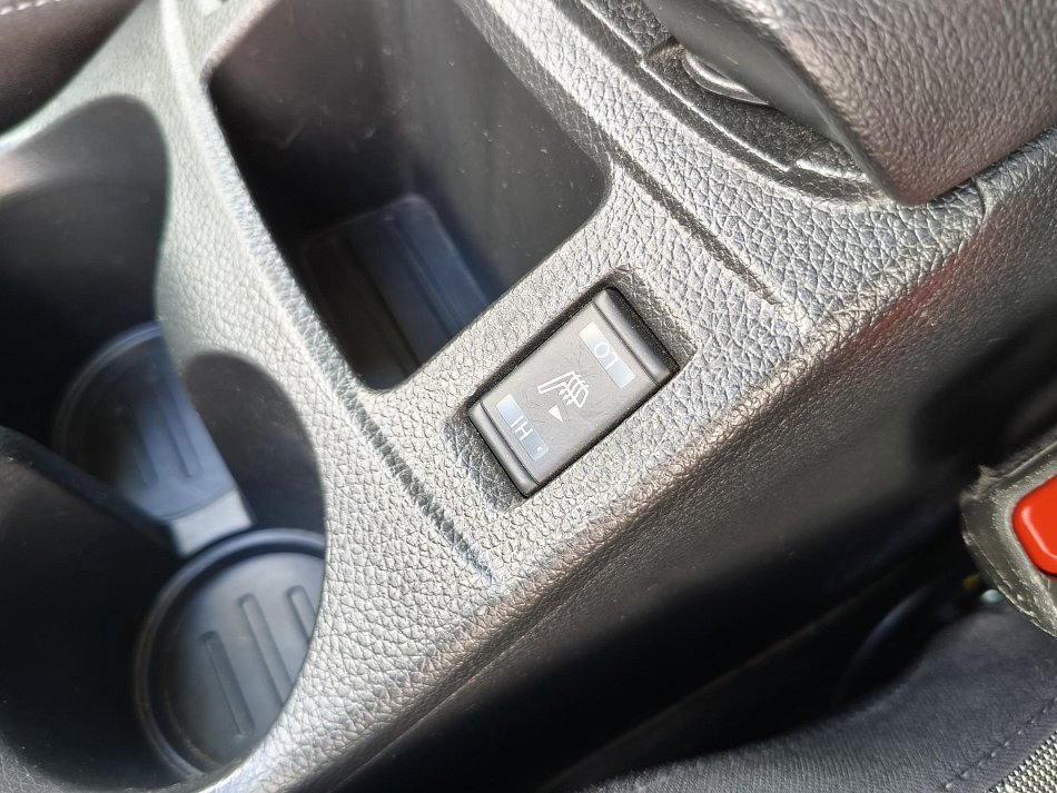 Nissan Qashqai 1.3 DiG-T Connect