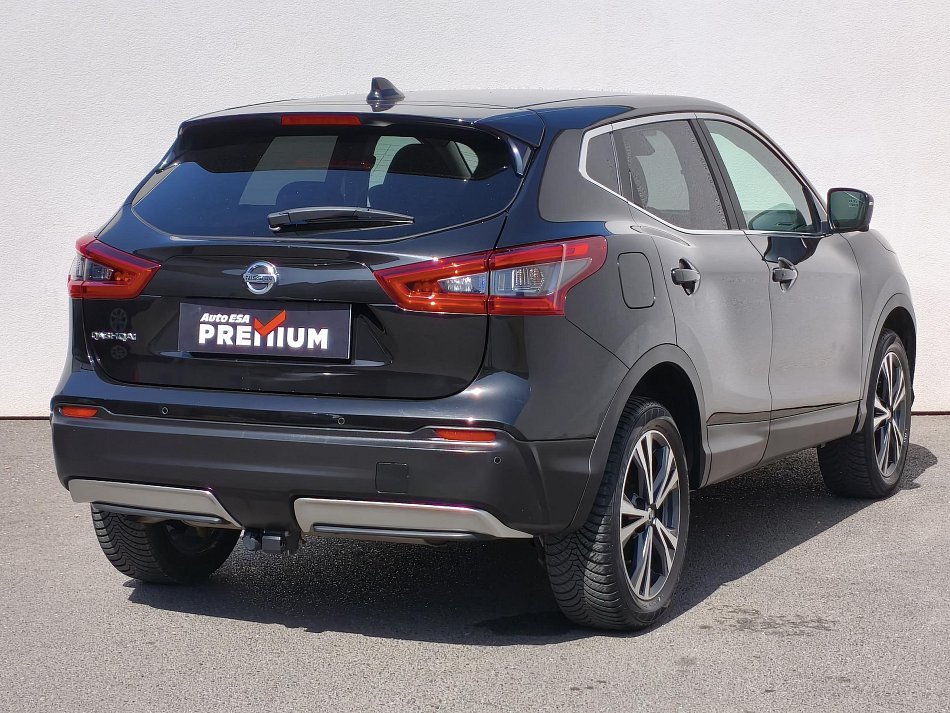 Nissan Qashqai 1.3 DiG-T Connect