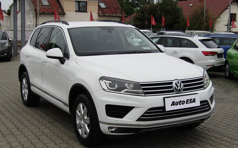 Volkswagen Touareg 3.0 TDi V6  4x4