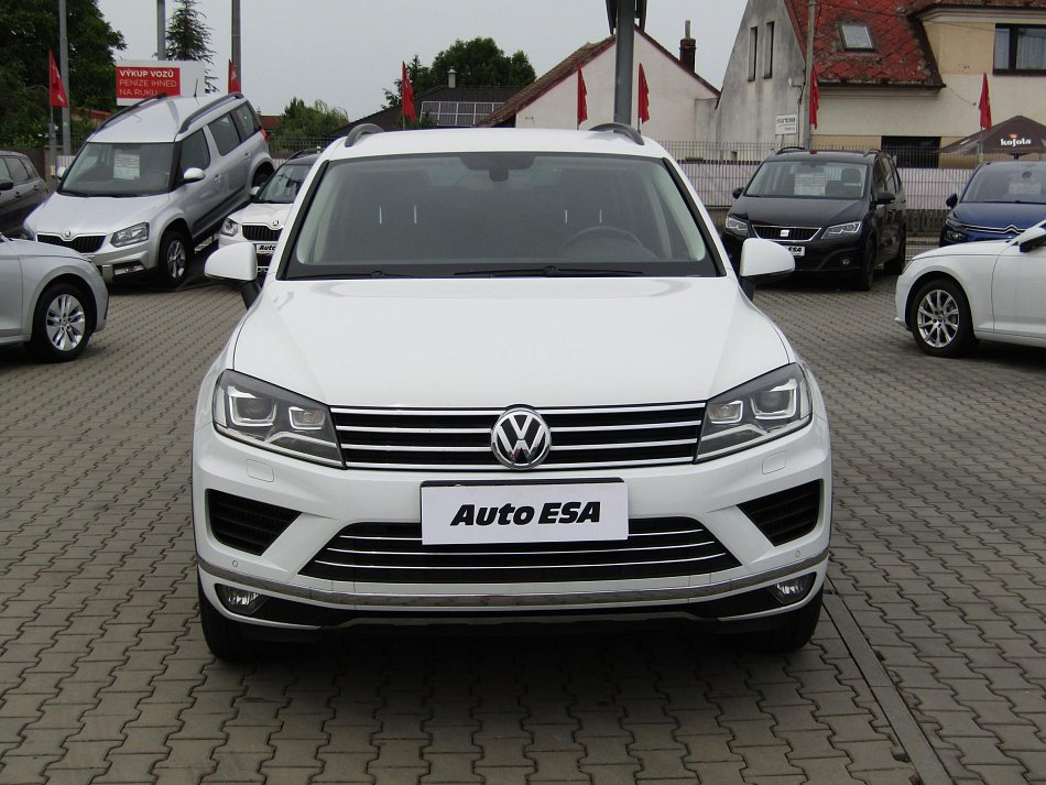 Volkswagen Touareg 3.0 TDi V6  4x4