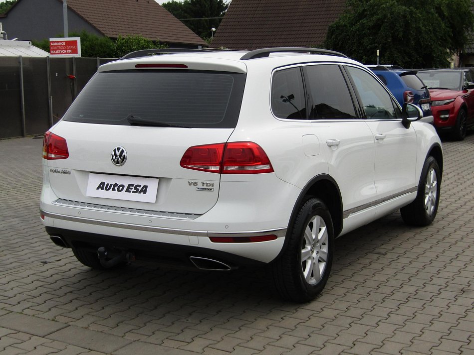 Volkswagen Touareg 3.0 TDi V6  4x4