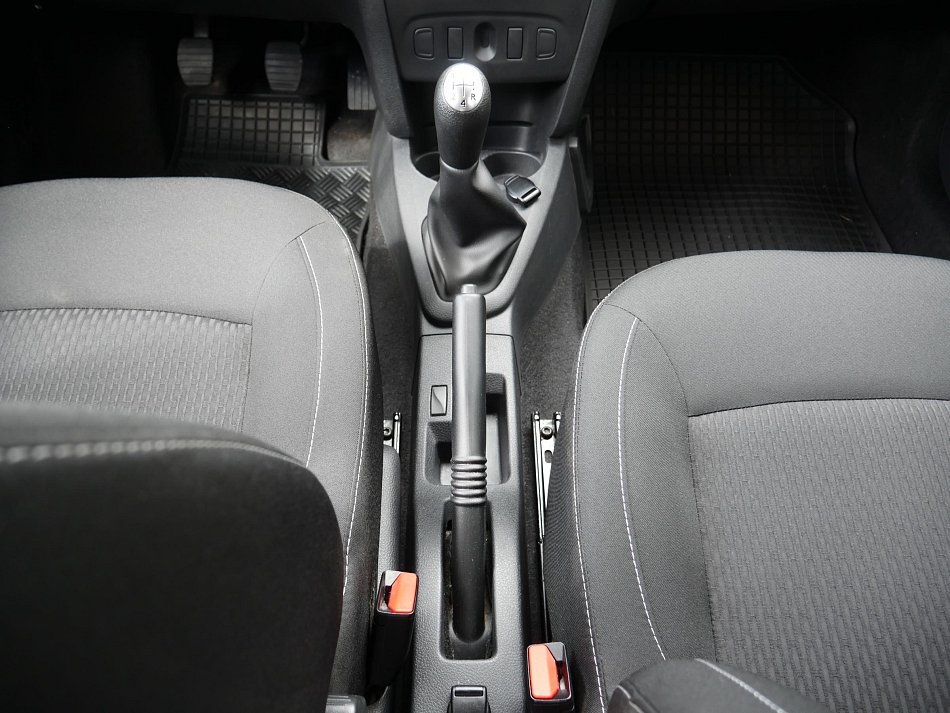 Dacia Logan 1.0 i 