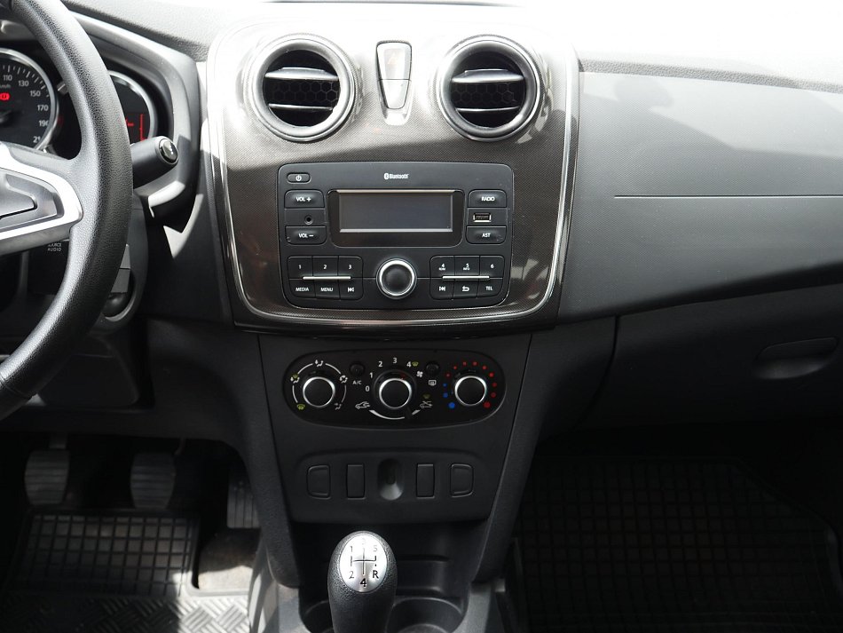 Dacia Logan 1.0 i 