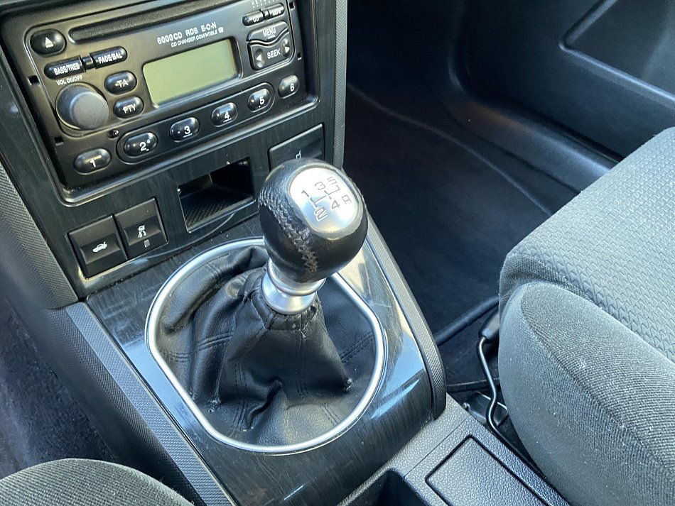 Ford Mondeo 2.5i 
