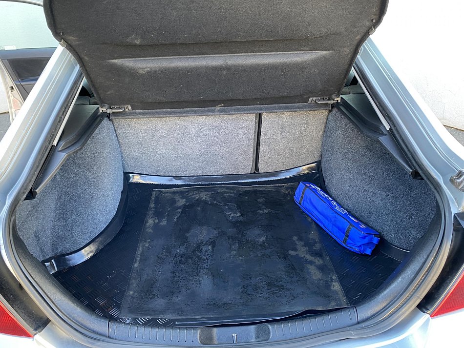 Ford Mondeo 2.5i 