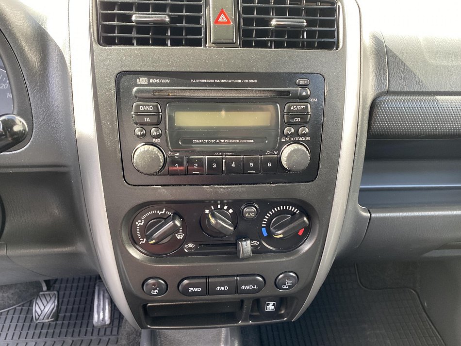 Suzuki Jimny 1.3i  4x4