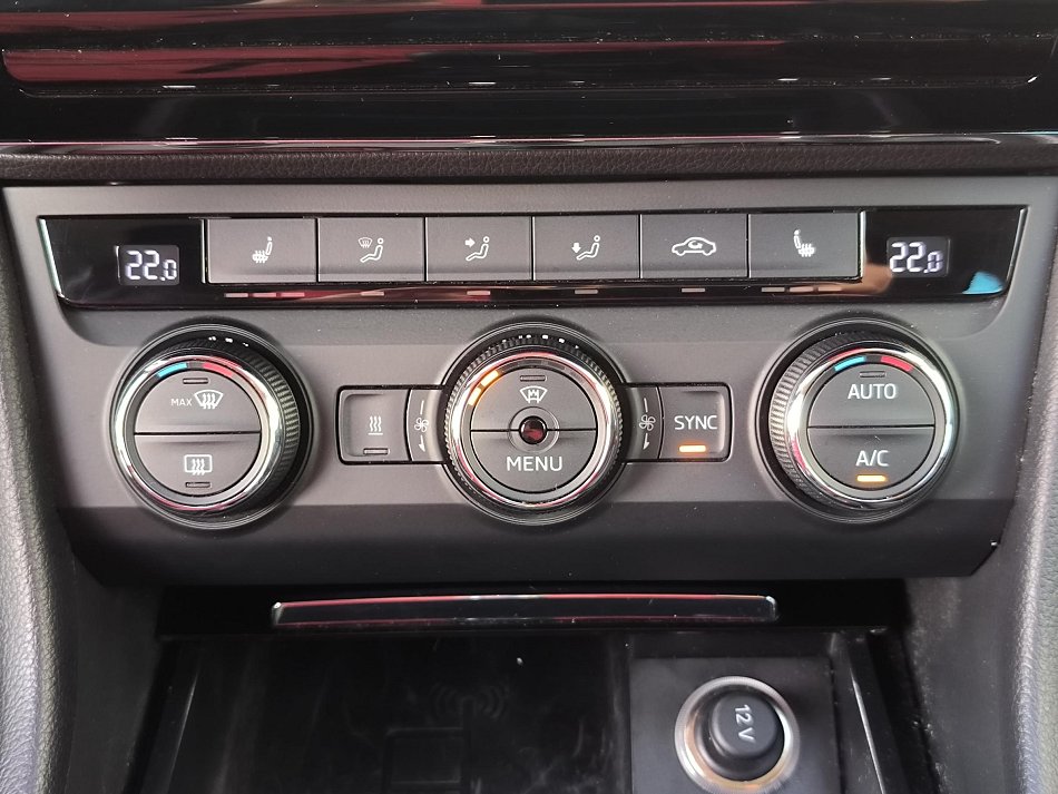 Škoda Superb III 2.0 TDi Style