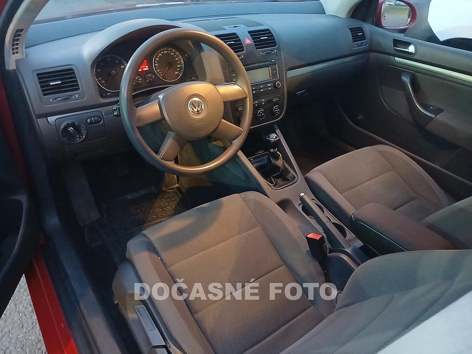 Volkswagen Golf 1.6i 