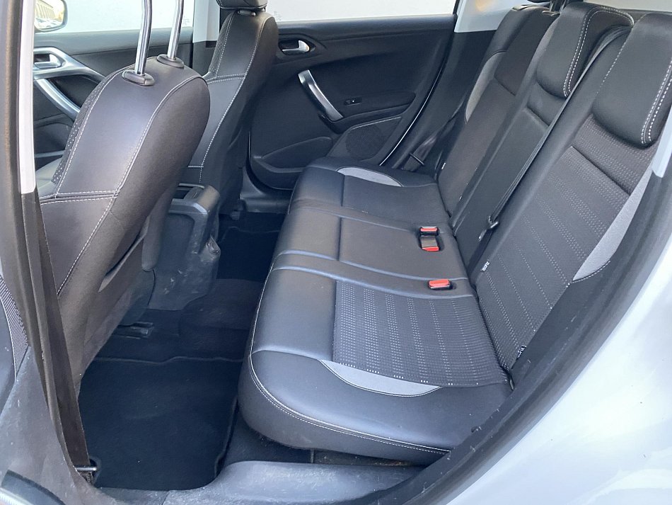 Peugeot 2008 1.2PT Allure