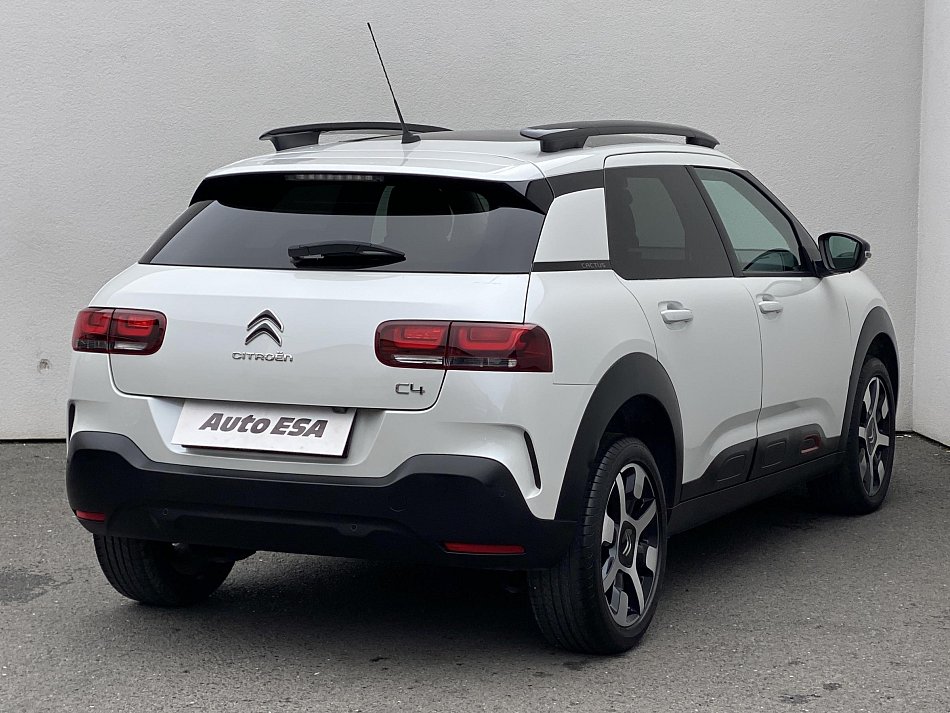 Citroën C4 Cactus 1.2 PT Shine