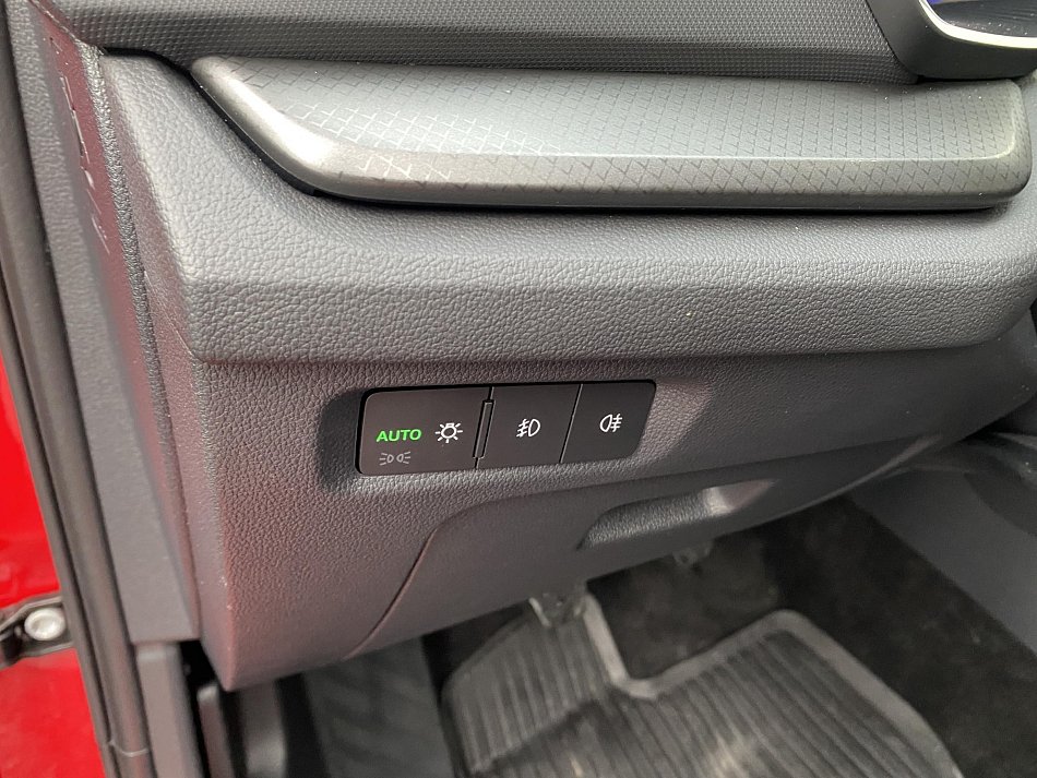 Škoda Octavia IV 1.5 TSi Ambition