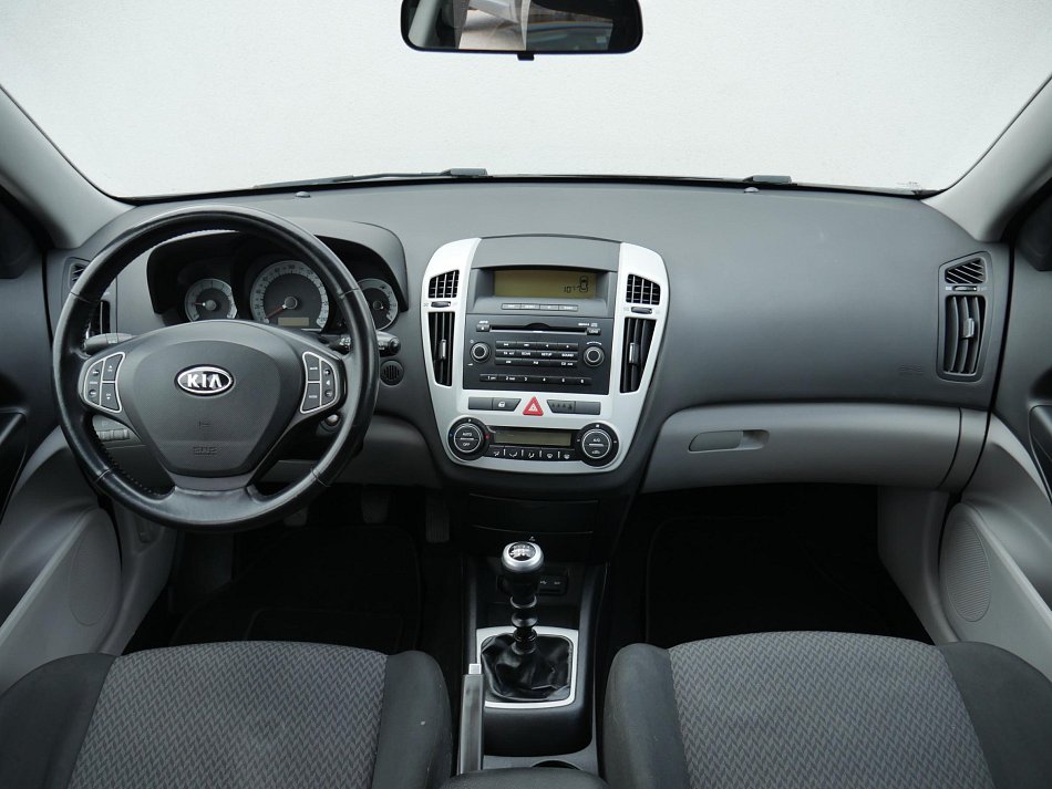 Kia Ceed 1.6 CVVT 