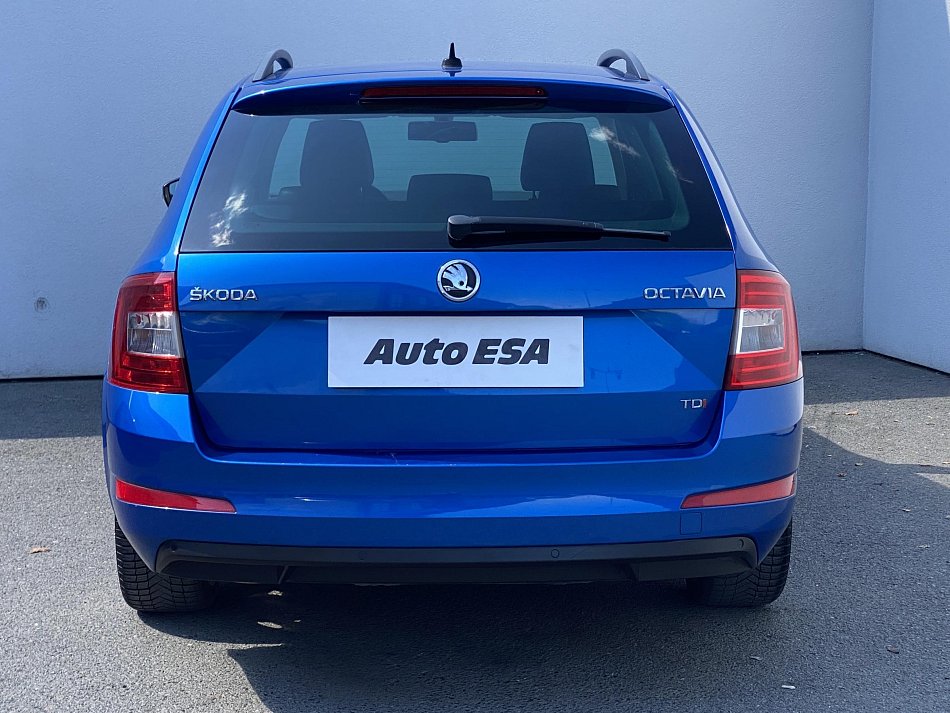 Škoda Octavia III 2.0 TDi Elegance