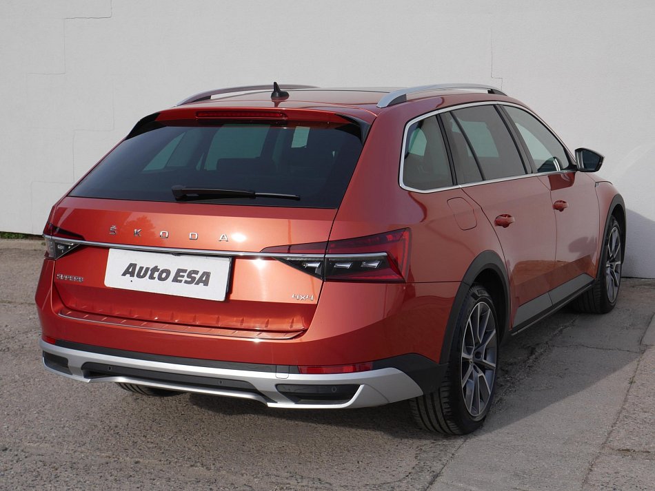 Škoda Superb III 2.0 TSi  4x4
