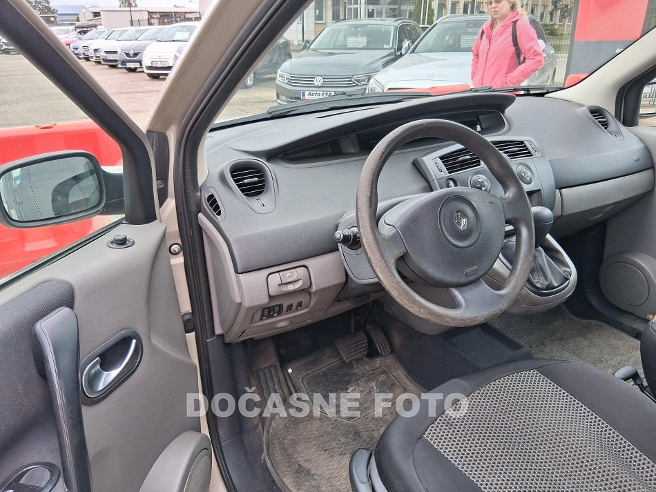 Renault Scénic 1.9 DCi 