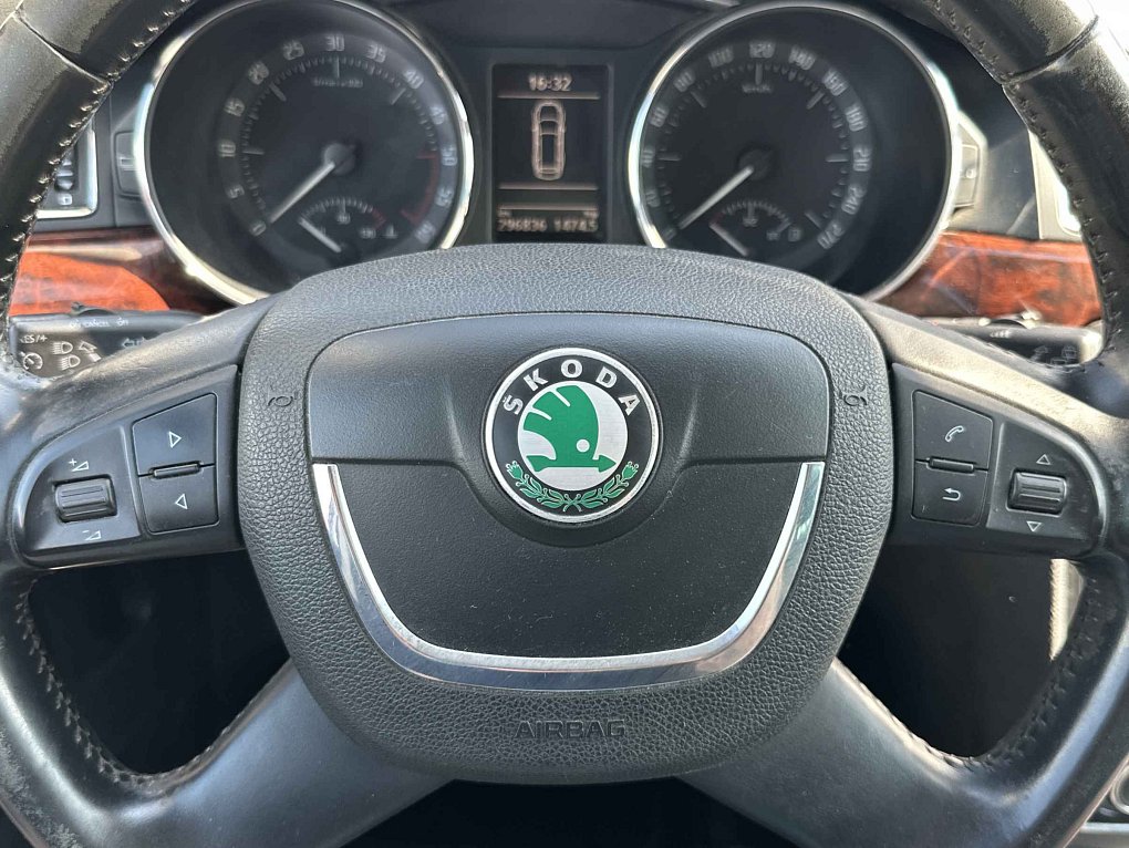 Škoda Superb II 2.0 TDi  4x4