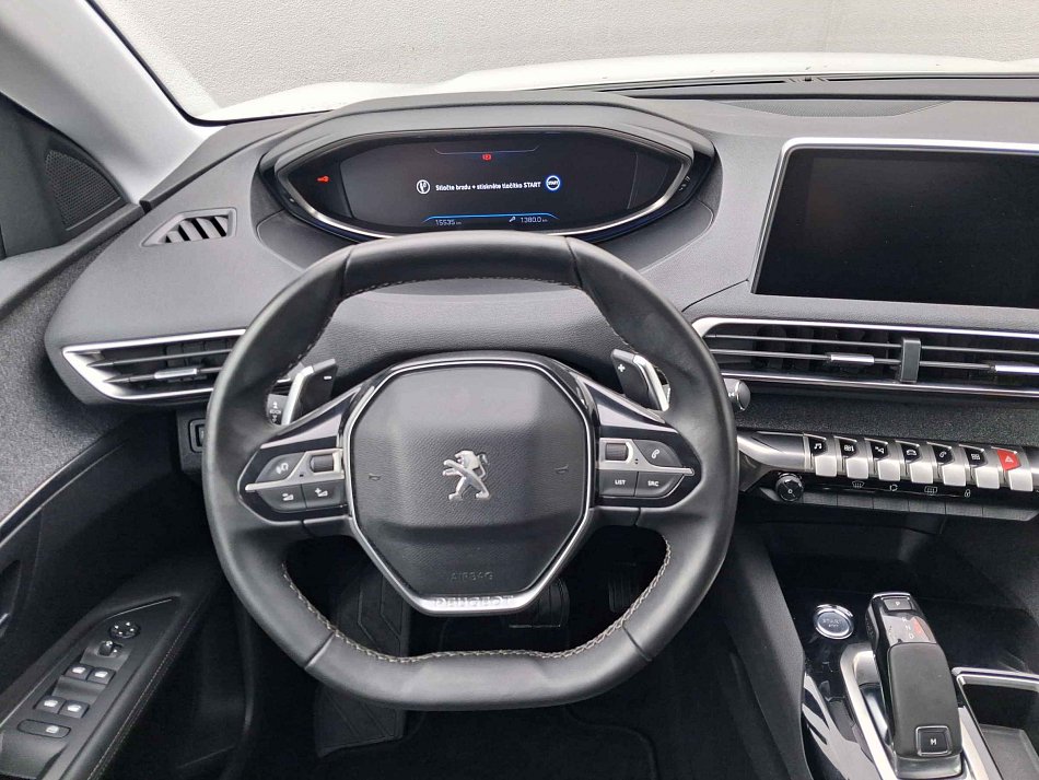 Peugeot 3008 1.2 PT Allure
