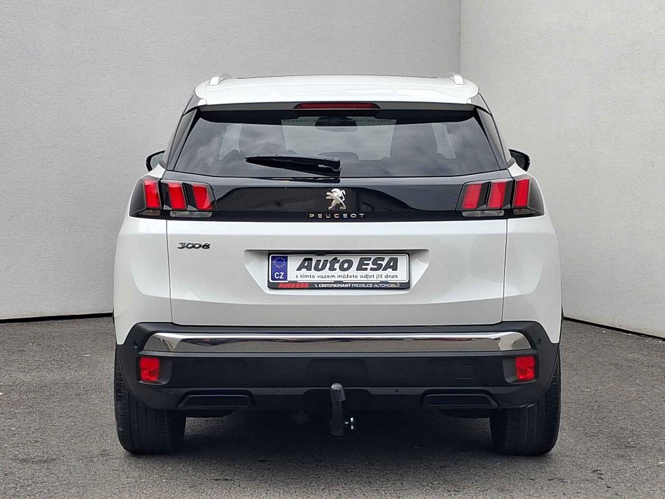 Peugeot 3008 1.2 PT Allure