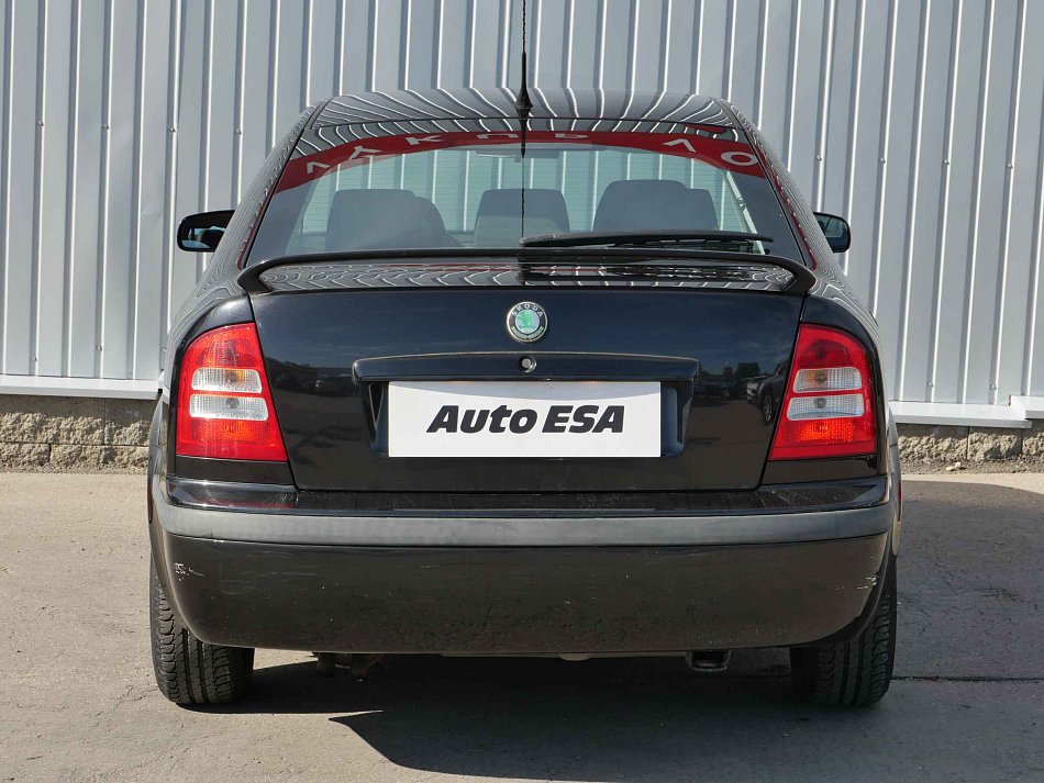 Škoda Octavia 1.6 i Tour