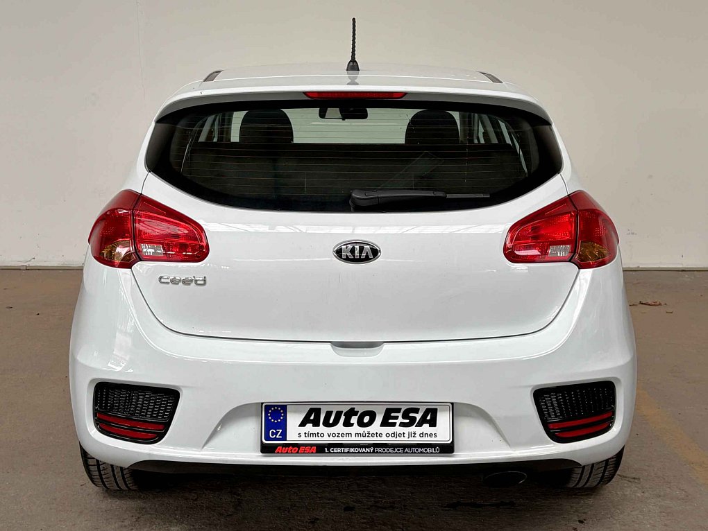 Kia Ceed 1.6 GDi 