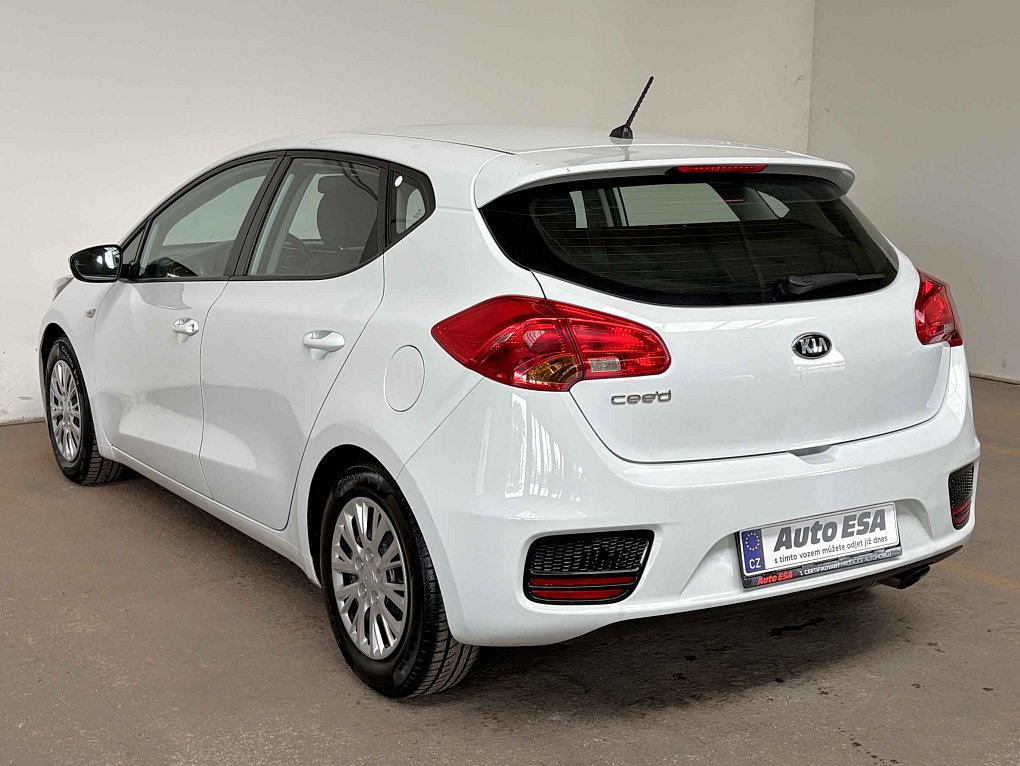 Kia Ceed 1.6 GDi 