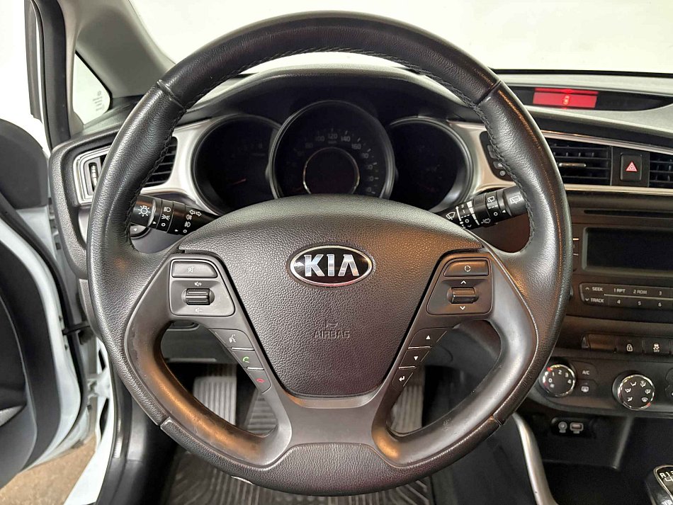 Kia Ceed 1.6 GDi 